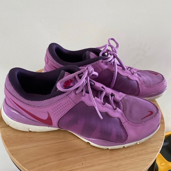 Nike Training Flex TR2 Shoes Purple Pink Sneakers Women’s Size 9 - Picture 2 of 5